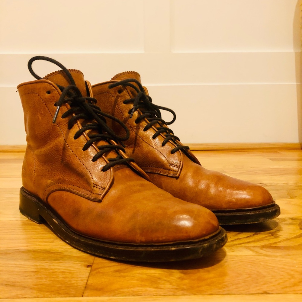 Frye Jones Lace-up Boots 9